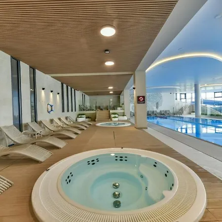 Апартаменти Polanki Aqua *